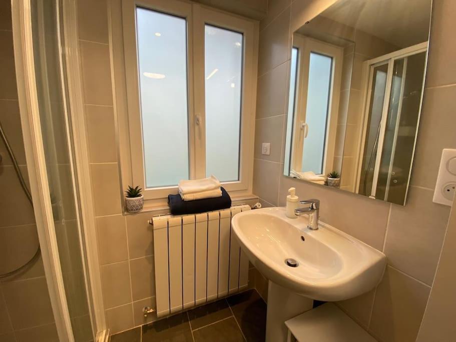 Villa Maison De Charme - 4 - Courette & Parking Gratuit Amiens