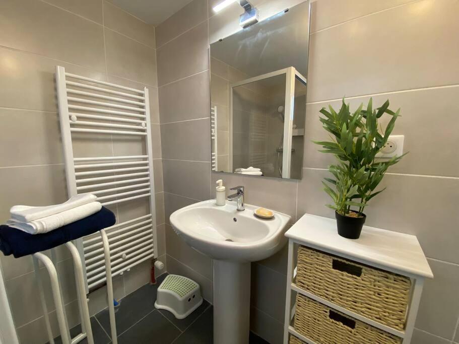 Maison De Charme - 4 - Courette & Parking Gratuit Villa *